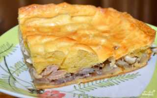 Как приготовить слоеный пирог с курицей и картошкой